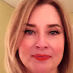 Meet your Posher, Deborah